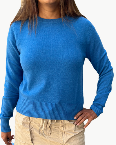 CASHMERE SHRUNKEN CREWNECK IN BLUE JEAN