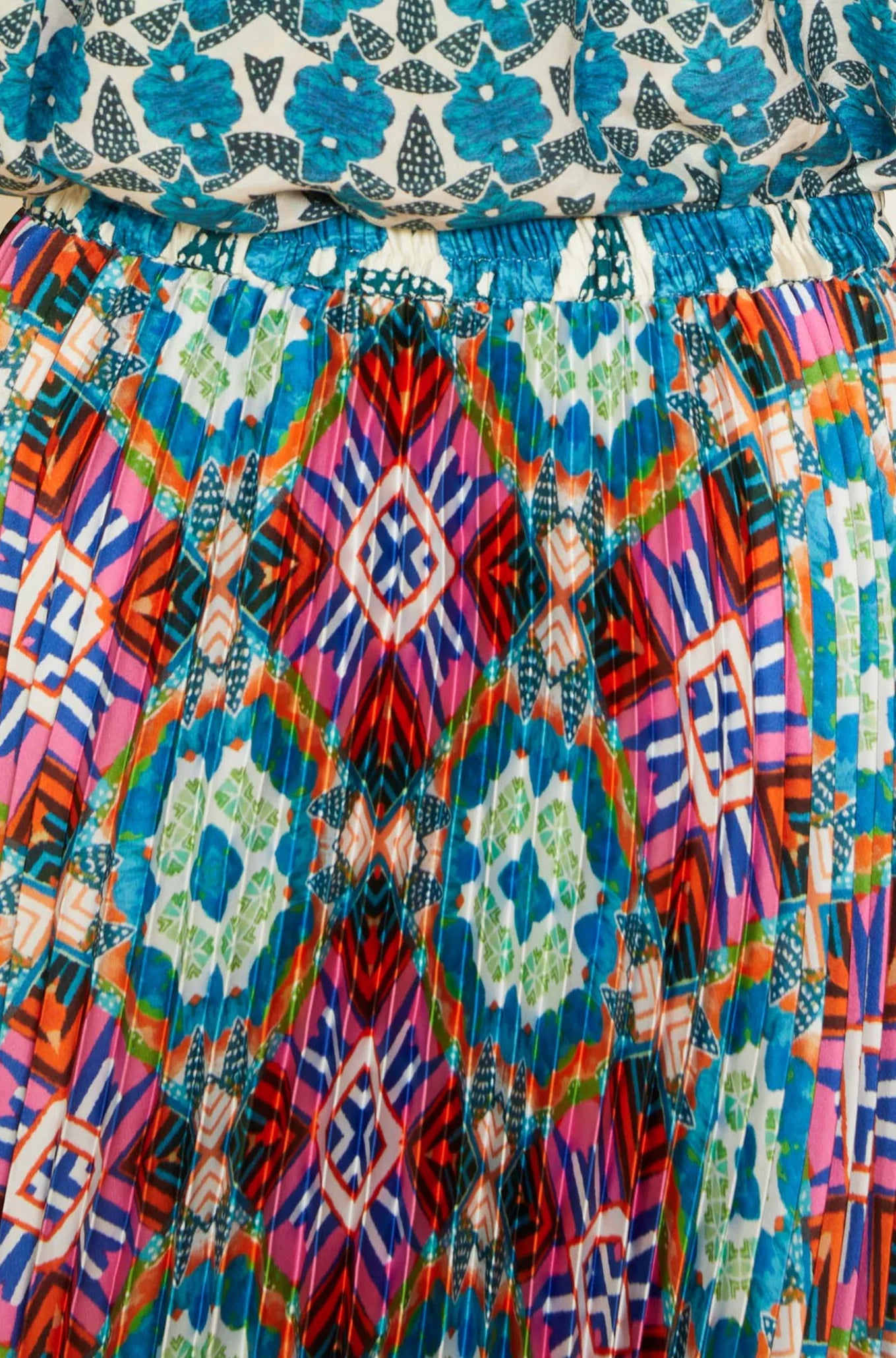 MIA KALEIDOSCOPE BATIK SKIRT