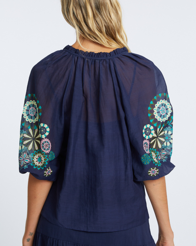 ZARA TOP IN GEO BLOOM