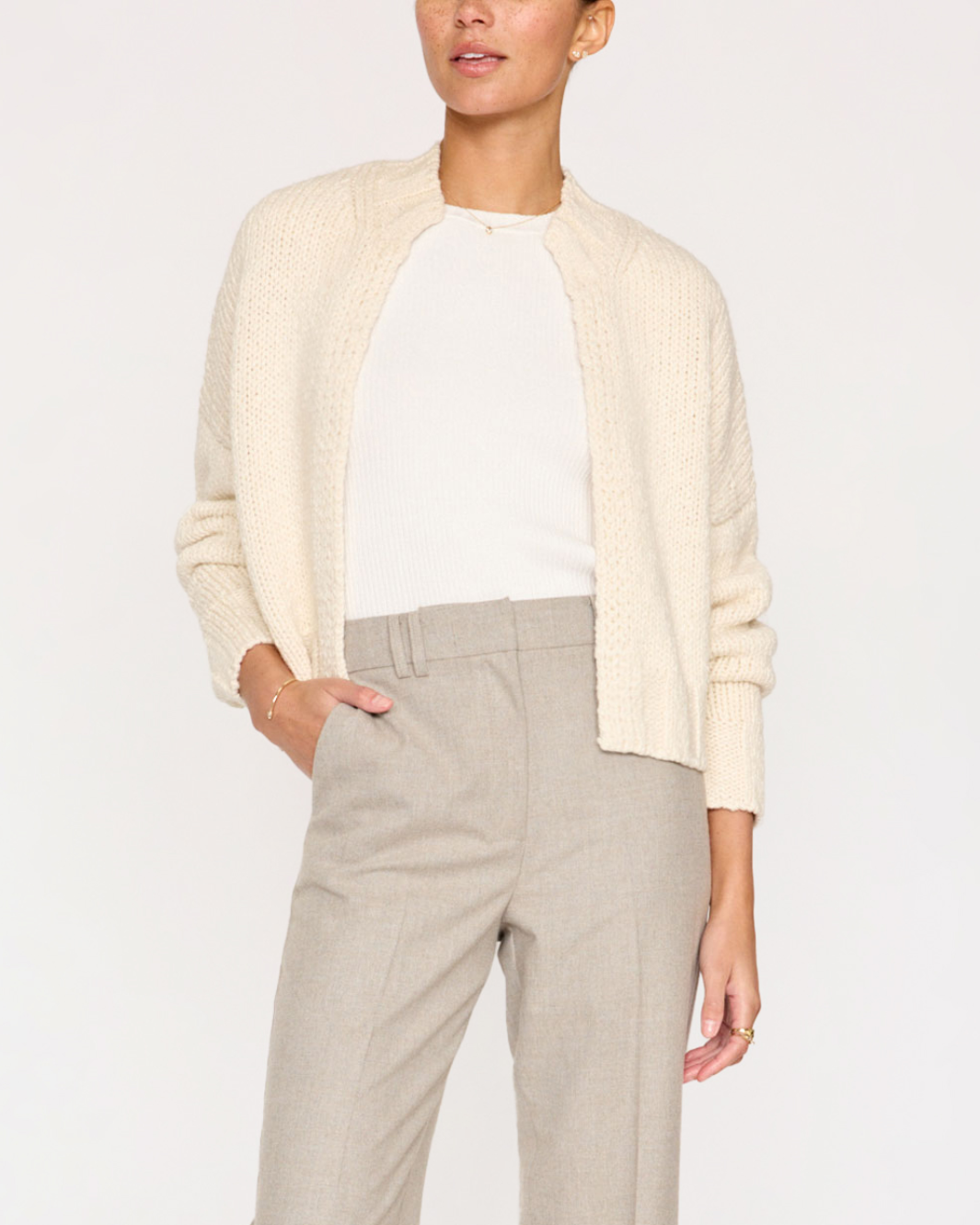 ASHER CARDIGAN IN IVORY