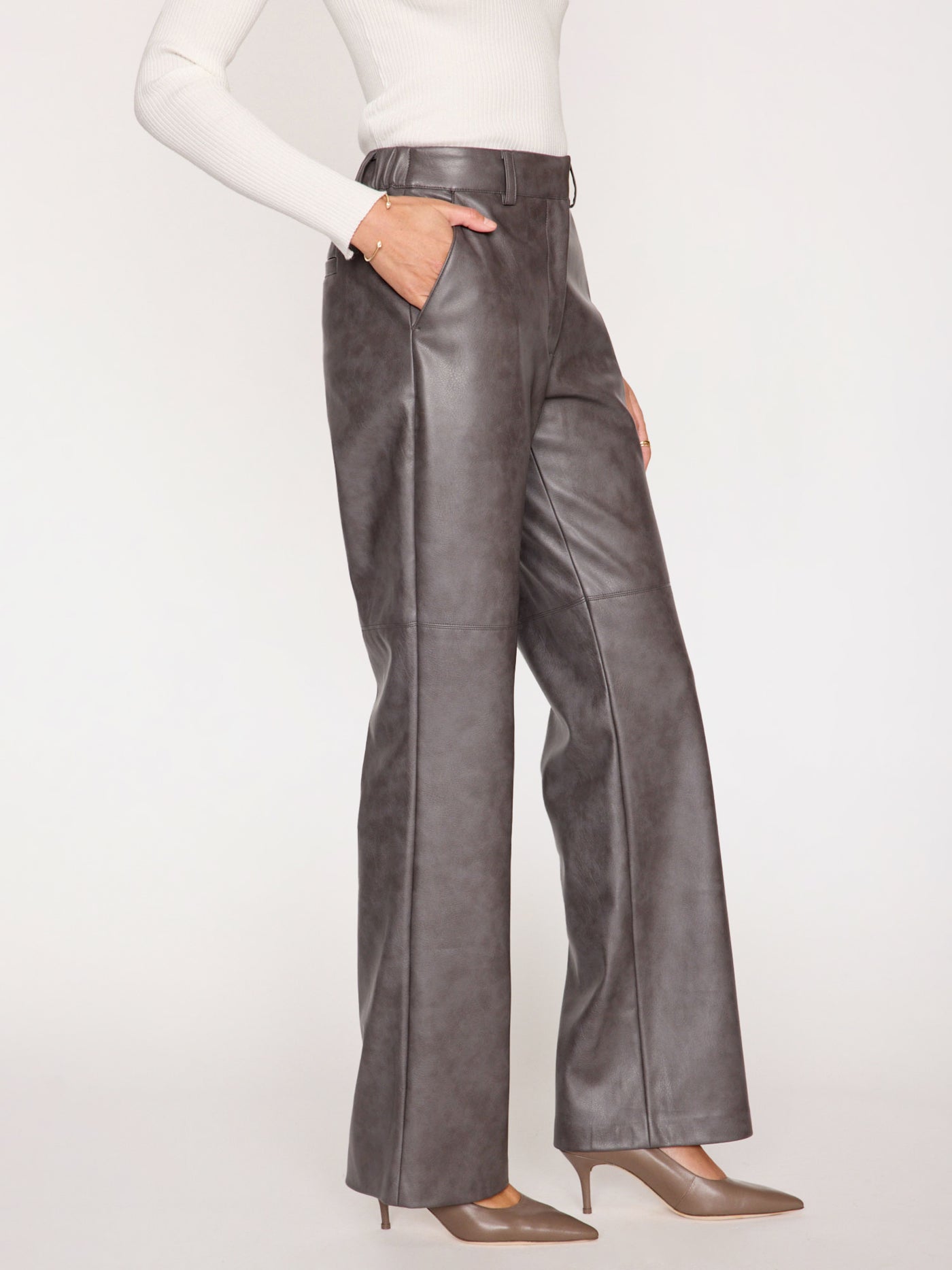 NAMARI VEGAN LEATHER PANT