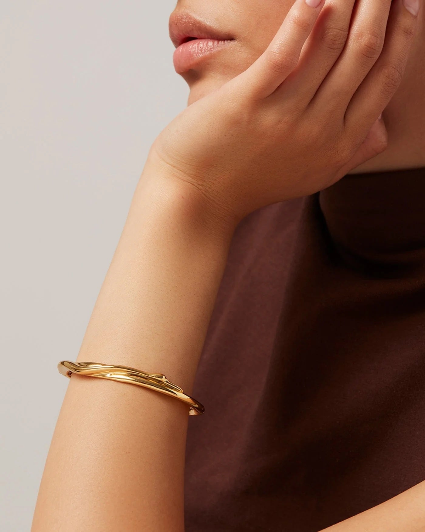 COLETTE BANGLE IN GOLD