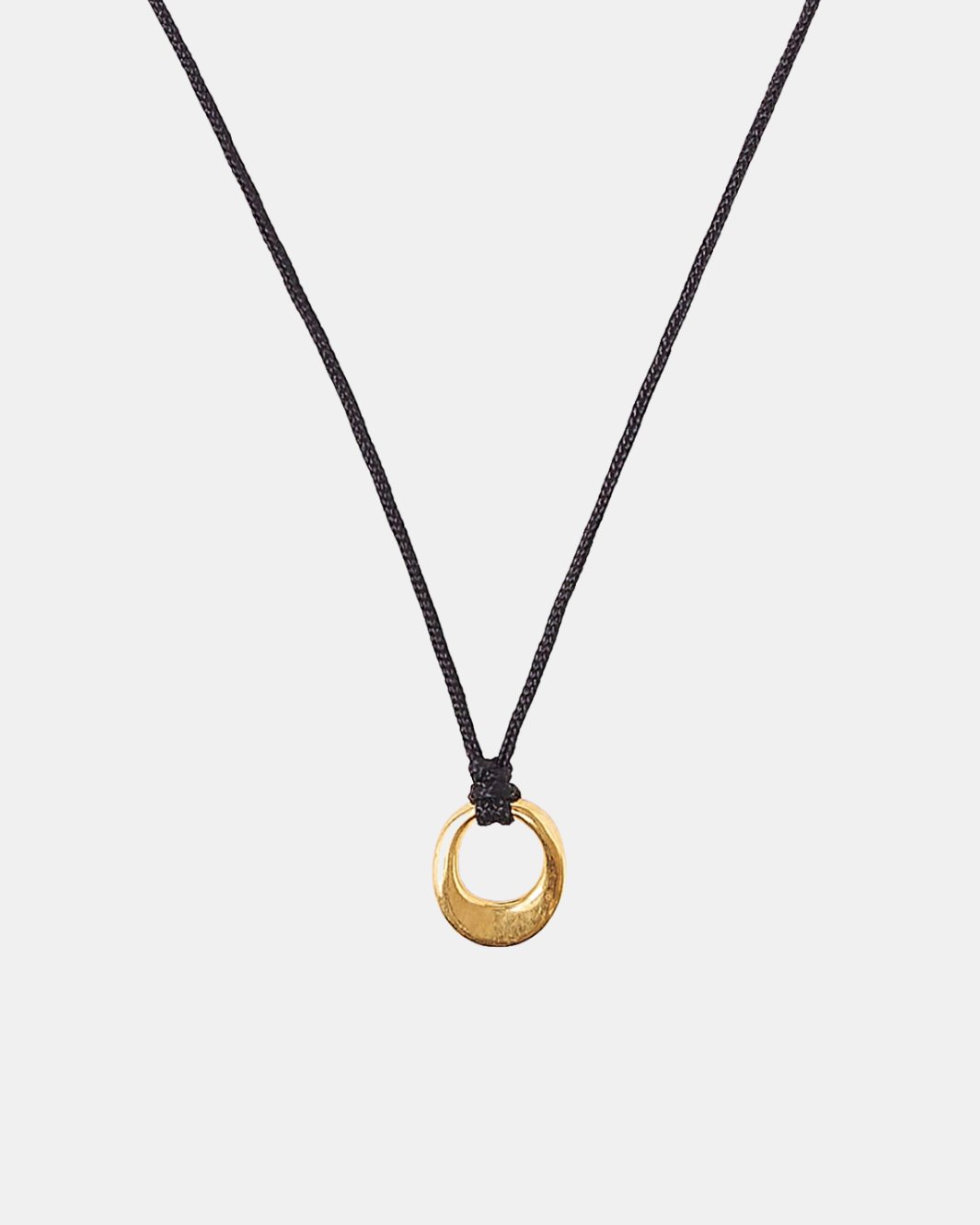 INFINITY NECKLACE IN BLACK