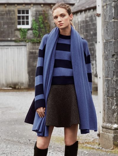 CASHMERE TRAVEL WRAP IN BLUE DUSK