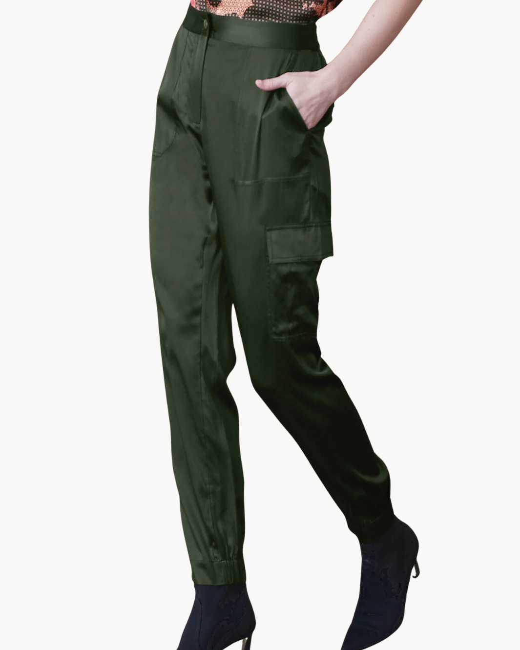 GO LUXE CARGO HOLD PANT IN SURPLUS