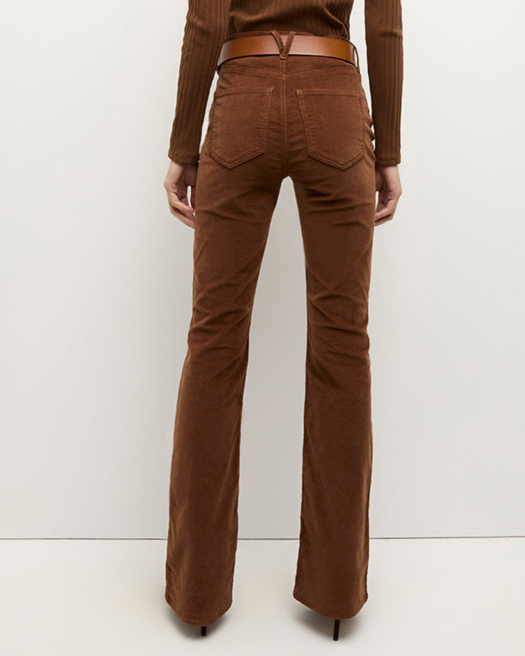 CAMERON BOOTCUT CORD IN DEEP OCHRE