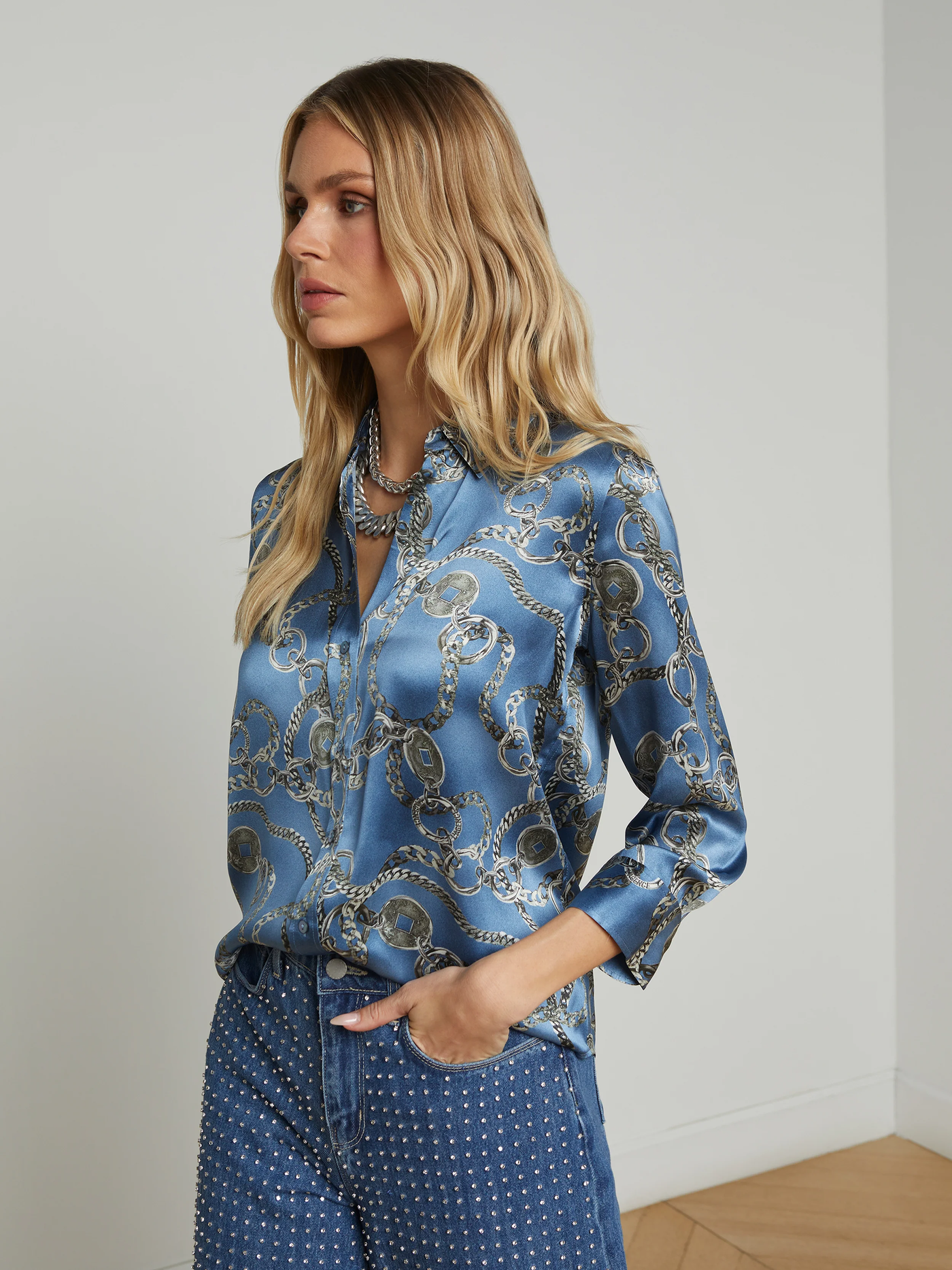 DANI BLOUSE IN BLUE HORIZON/SILVER GOOD LUCK CHAIN