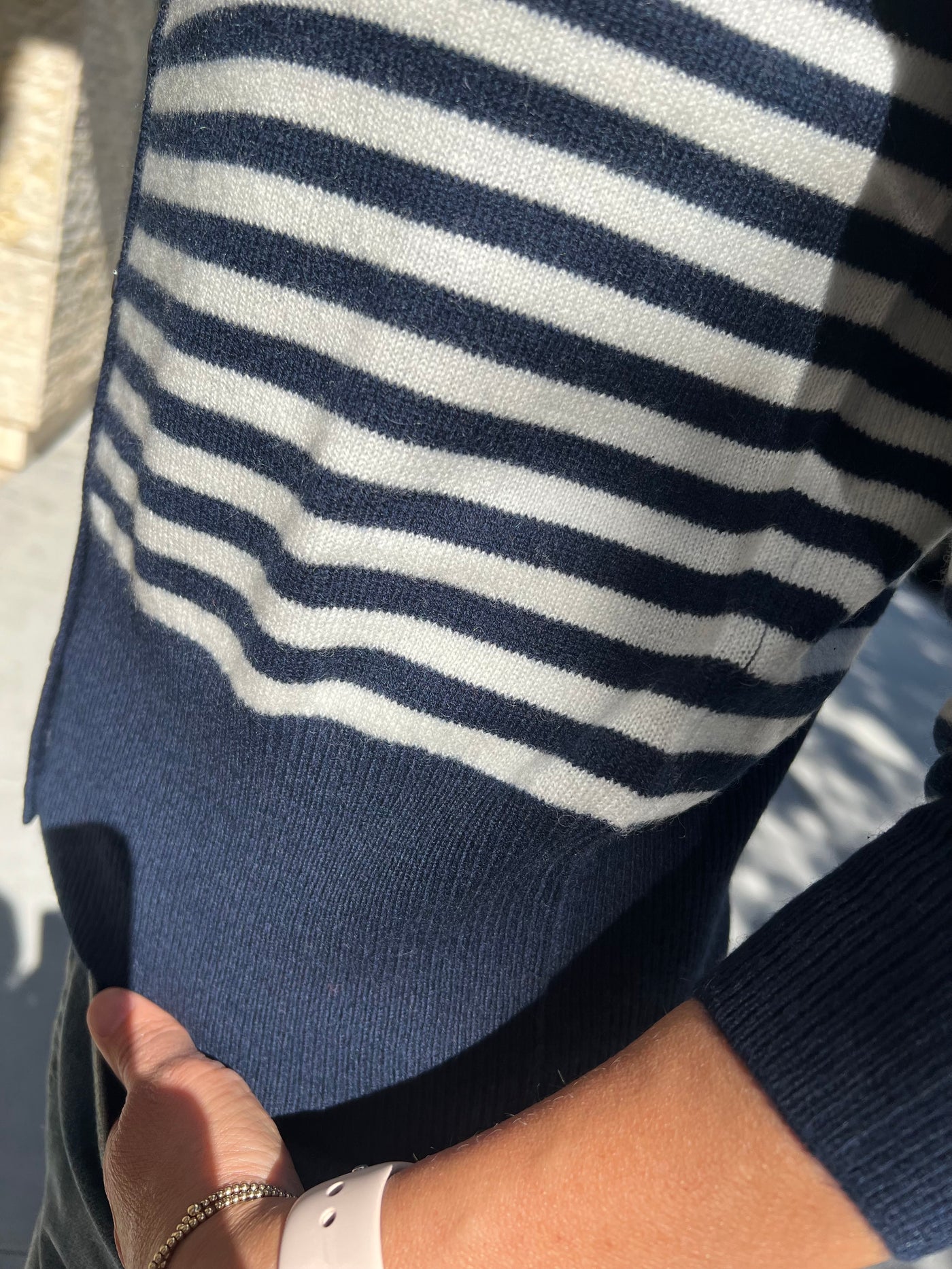 STRIPE SHRUNKEN CARDIGAN IN NAVY AND CREAM